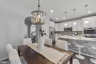 3037 Jacobs Garden Ln, Frederick, MD 21701 - Photo 7