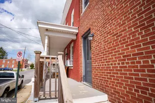 24 Hamilton Ave, Frederick, MD 21701 - Photo 3