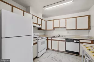 1401 Key Pkwy, Frederick, MD 21702 - Photo 9