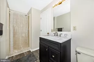 8246 Black Haw Ct, Frederick, MD 21701 - Photo 23