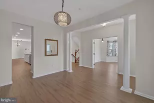 1423 Village Green Way, Brunswick, MD 21716 - Photo 5