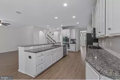 1423 Village Green Way, Brunswick, MD 21716 - Photo 21