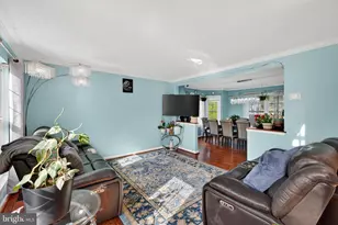 611 Hunting Ridge Dr, Frederick, MD 21703 - Photo 9