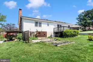 5811 Corporal Jones Ct, Mount Airy, MD 21771 - Photo 11