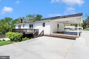 5811 Corporal Jones Ct, Mount Airy, MD 21771 - Photo 7