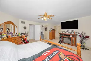 4810 N Reyburn Ct, Mount Airy, MD 21771 - Photo 37