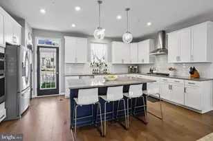 1109 Saxton Dr, Frederick, MD 21702 - Photo 11