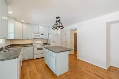 6934 Meadowlake Road, New Market, MD 21774 - Photo 11