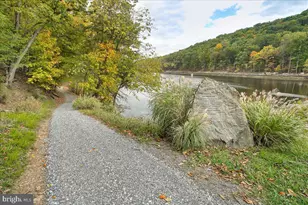 6934 Meadowlake Rd, New Market, MD 21774 - Photo 7