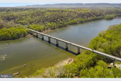 25 E A Street E, Brunswick, MD 21716 - Photo 35