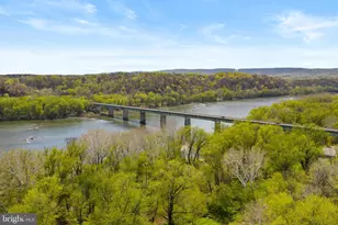 25 E A Street E, Brunswick, MD 21716 - Photo 33