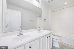 2048 Chamberlain Dr, Frederick, MD 21702 - Photo 13