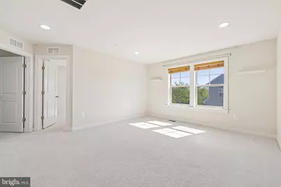 2048 Chamberlain Drive, Frederick, MD 21702 - Photo 15