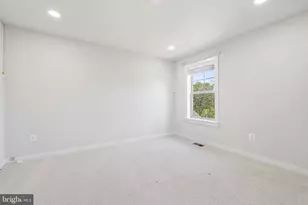 2048 Chamberlain Dr, Frederick, MD 21702 - Photo 11