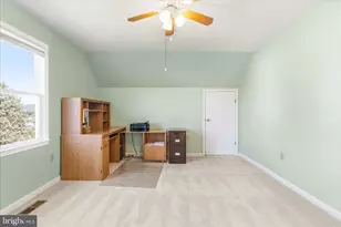 304 Washington St, Middletown, MD 21769 - Photo 23