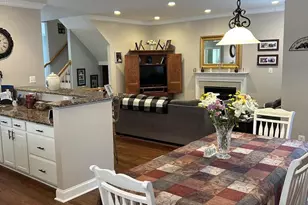 9678 Royal Crest Cir, Frederick, MD 21704 - Photo 7