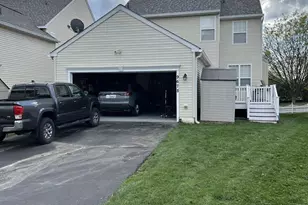 9678 Royal Crest Cir, Frederick, MD 21704 - Photo 3