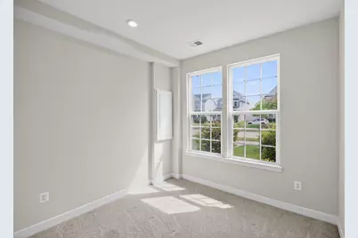 6638 Ballenger Run Boulevard, Frederick, MD 21703 - Photo 13
