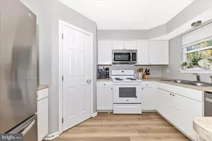 6107 Pine Ridge Terrace, Frederick, MD 21701 - Photo 11