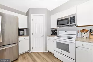 6107 Pine Ridge Terrace, Frederick, MD 21701 - Photo 13