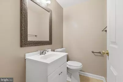 1090 E Thornhill Place, Frederick, MD 21703 - Photo 17