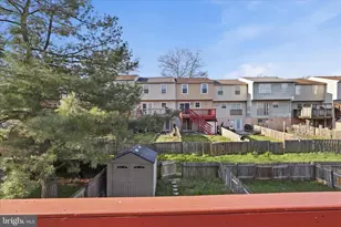 1090 E Thornhill Pl, Frederick, MD 21703 - Photo 11