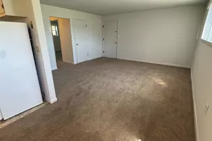 3876 Shadywood Dr, Jefferson, MD 21755 - Photo 5