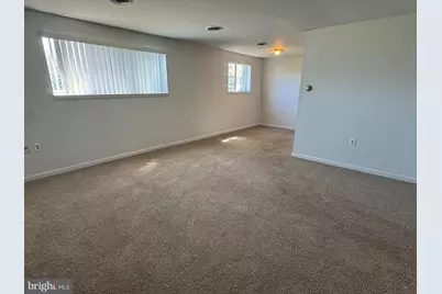 3876 Shadywood Drive #8, Jefferson, MD 21755 - Photo 3