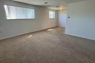 3876 Shadywood Dr, Jefferson, MD 21755 - Photo 3