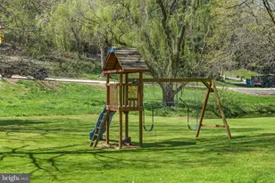 7914 Mount Pleasant Ct E, Walkersville, MD 21793 - Photo 5