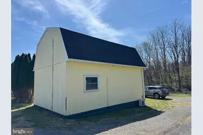 11908 Wolfsville, Myersville, MD 21773 - Photo 3