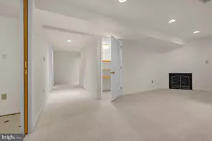 1027 Dulaney Mill Dr, Frederick, MD 21702 - Photo 59