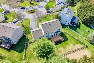 1027 Dulaney Mill Dr, Frederick, MD 21702 - Photo 9