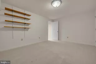 1027 Dulaney Mill Dr, Frederick, MD 21702 - Photo 35