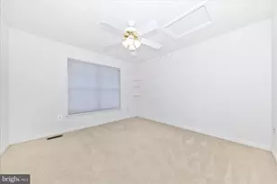 100 Sunlight Dr, Frederick, MD 21702 - Photo 17