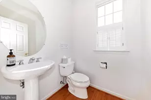 100 Sunlight Dr, Frederick, MD 21702 - Photo 11