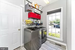 1033 Bexhill Dr, Frederick, MD 21702 - Photo 41