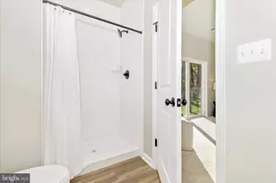 306 D Baughmans Ln, Frederick, MD 21702 - Photo 7