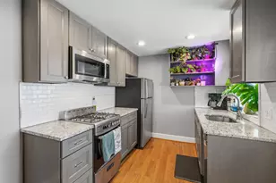 465 W South St, Frederick, MD 21701 - Photo 7