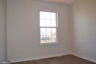 7104 Collinsworth Pl, Frederick, MD 21703 - Photo 13