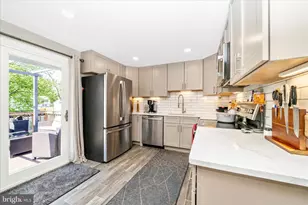 5696 Pebble Dr, Frederick, MD 21703 - Photo 9