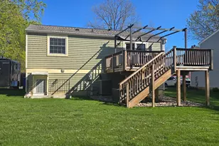 5696 Pebble Dr, Frederick, MD 21703 - Photo 3