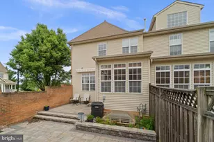 2553 Island Grove Blvd, Frederick, MD 21701 - Photo 19