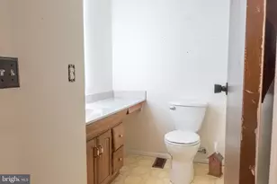 452 Center St, Frederick, MD 21701 - Photo 27