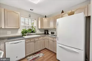 595 Cawley Dr, Frederick, MD 21703 - Photo 15