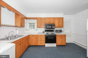 207 Barbara St, Frederick, MD 21701 - Photo 9