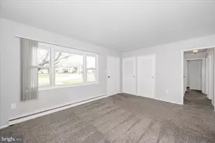 207 Barbara St, Frederick, MD 21701 - Photo 3