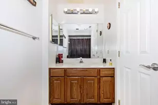 7083 Gresham Ct W, Frederick, MD 21703 - Photo 31