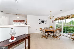 2513 Shelley Cir, Frederick, MD 21702 - Photo 9