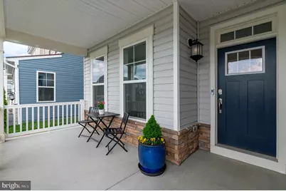 1004 Village Green Way, Brunswick, MD 21716 - Photo 5